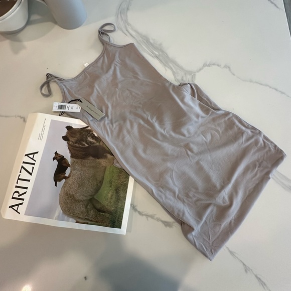 NWT Babaton Retreat Cami Dress in Ashen - Picture 10 of 10